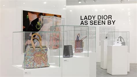 lady dior выставка